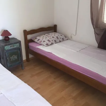 Tihana - 200 M From Sea Apartment Vir