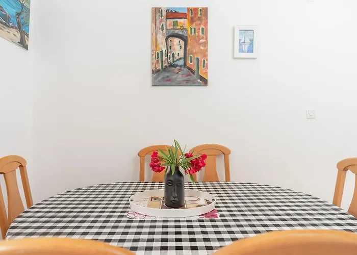 Tihana Apartment